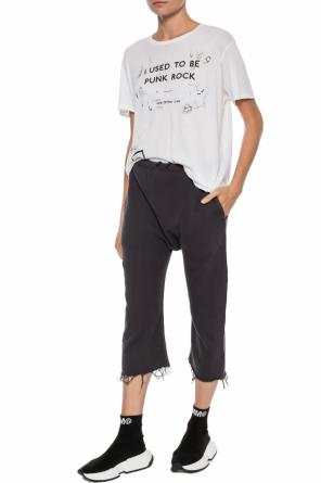 T-shirt with a print and tears, zdjęcie 2 T-shirt with a print and tears od R13